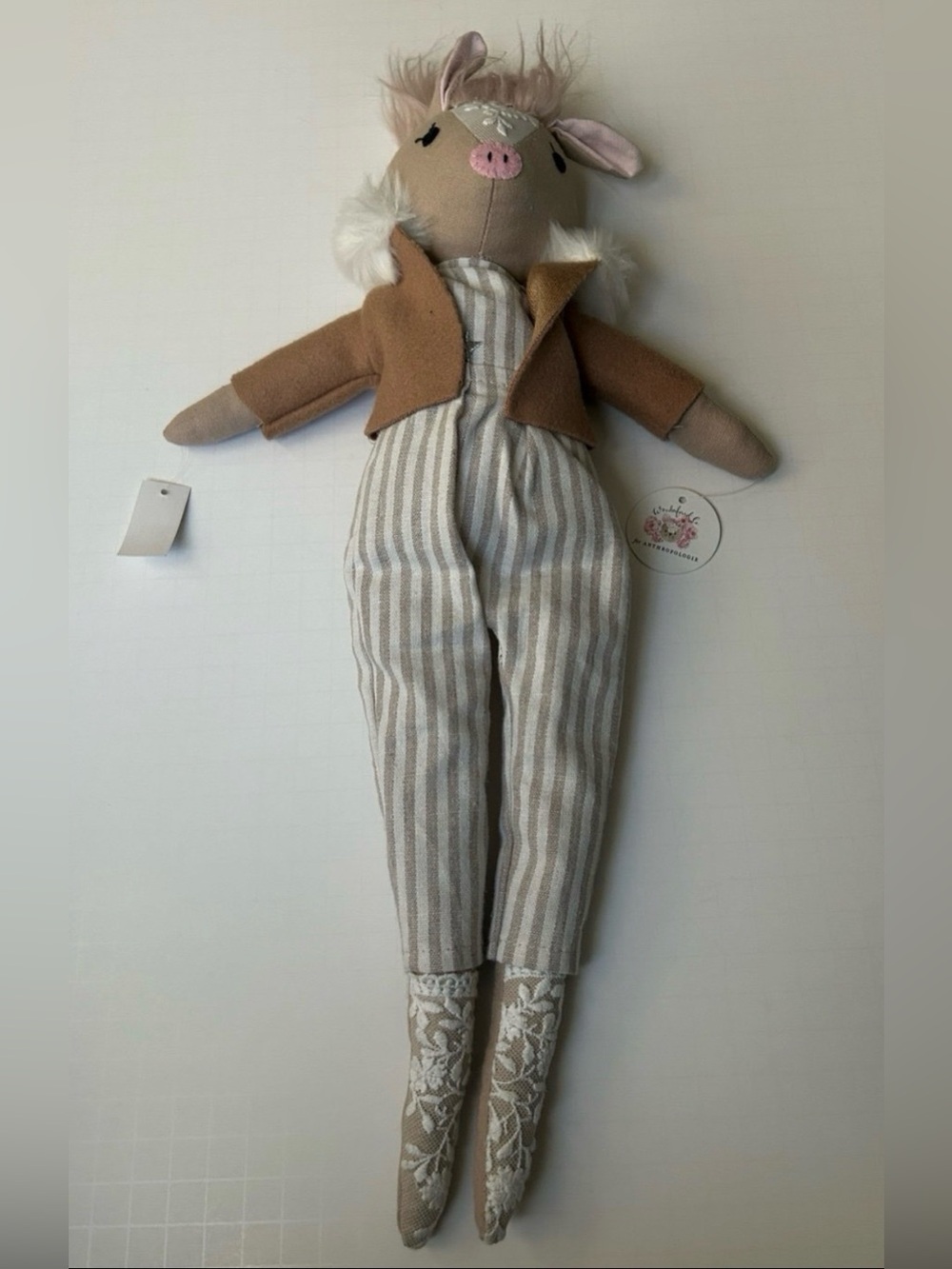 NWT Anthropologie Wonderforest Suri Piglet Stuffed Animal